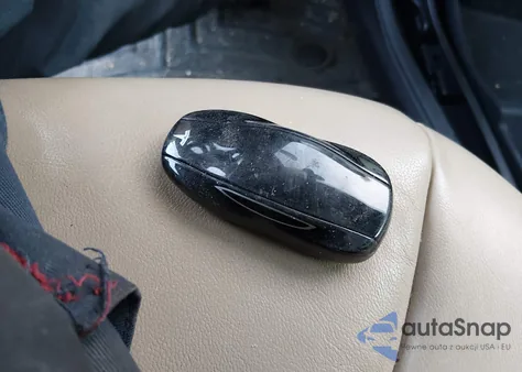 2015 Tesla Model S 60/70/85 z USA, uszkodzony, nr VIN 5YJSA1S13FFP74593